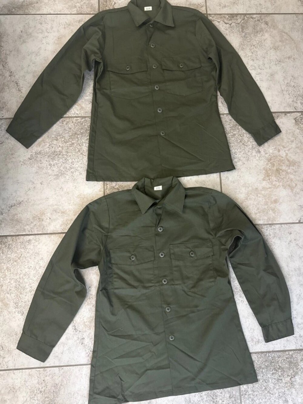 Military Utility Shirt Lot of 2 Green 15.5 x 33 Vietnam War Era 8405-00-615-0026
